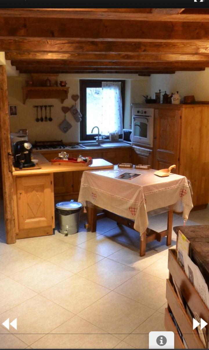 アルヴィエLes Chevreuilsアパートメント 部屋 写真